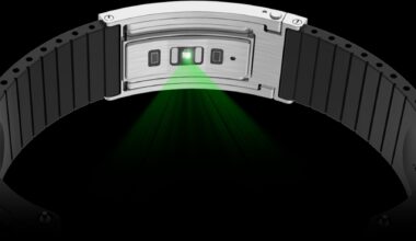 XBAND, the health tracker to wear with your own watch