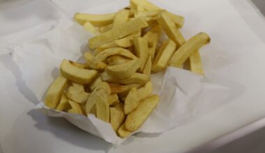 Rocco Macari, owner of Italian-Irish chippers, leaves estate valued at more than €2.2m – The Irish Times