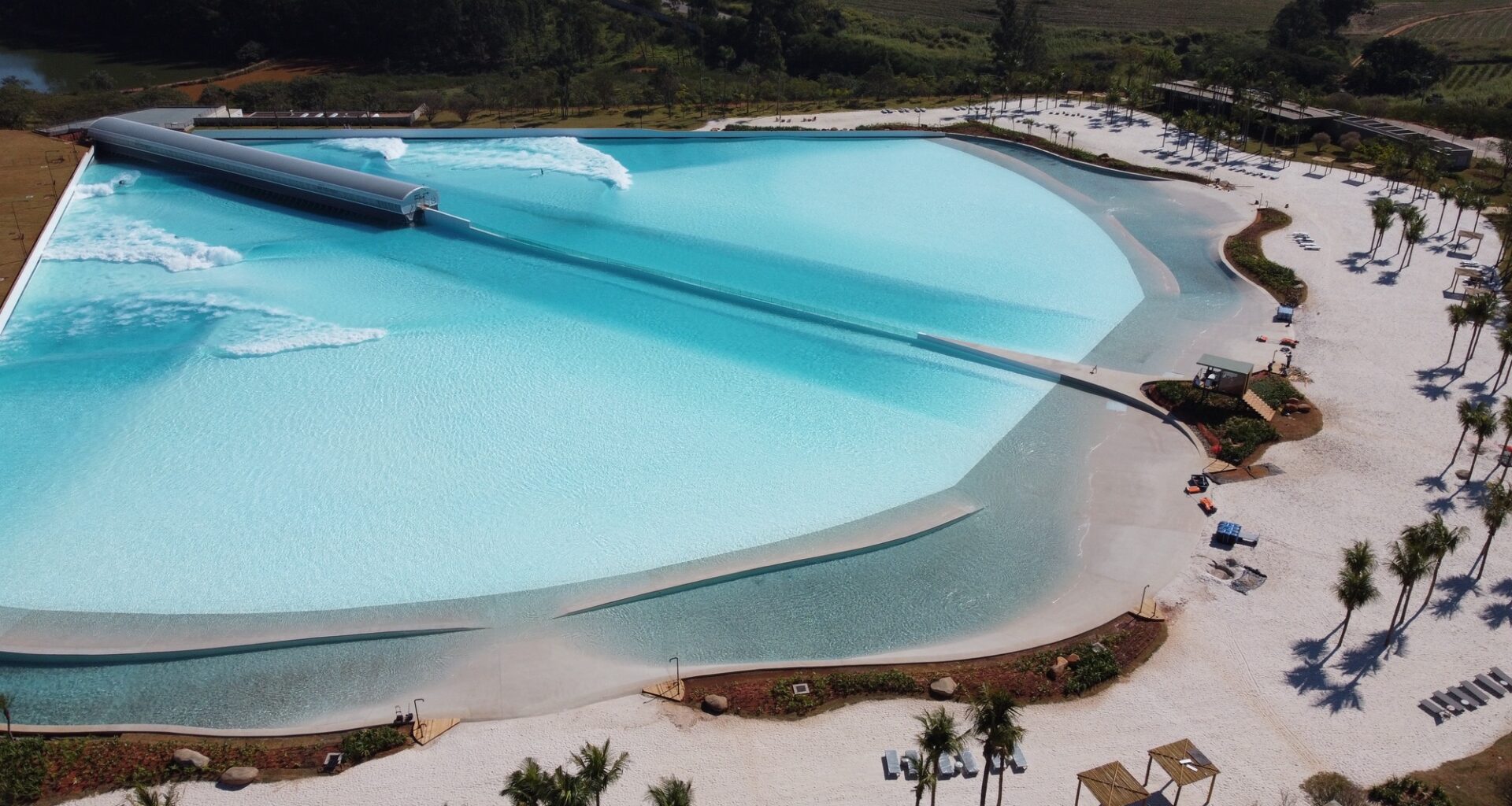 Wavegarden surfing lagoon adds instant video replay screens