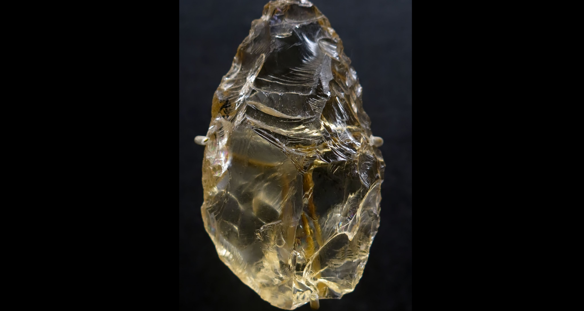Rock crystal scraper: 45,000-year-old Neanderthal tool that shows they had an 'eye for beauty of form and color'
