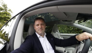 Volvo Ireland invests €40m to bring Nordic touch to dealership network – The Irish Times