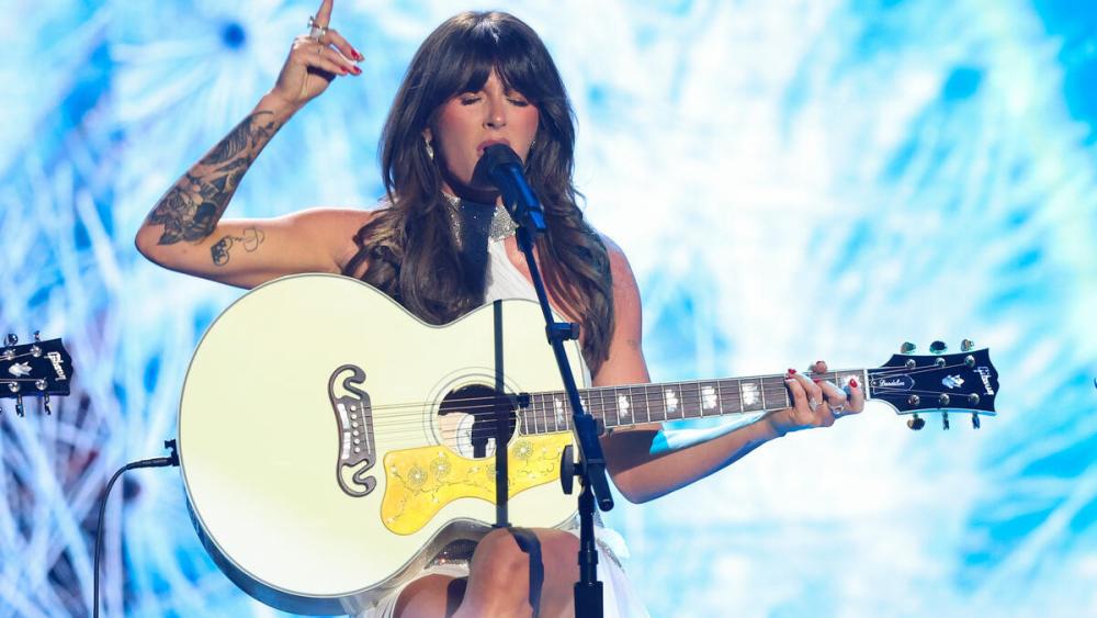 Ella Langley's 'Choosin' Texas' Breaks Hot 100 Chart Record