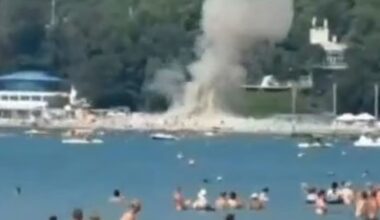 Ukraine and Russia exchange attacks after ‘seven killed on beach’ – The Irish Times