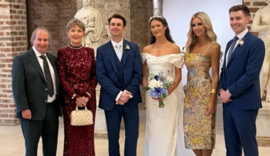 Rosanna Davison brings the drama in glitzy gúna at brother's wedding