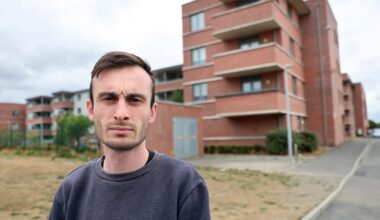 ‘My old flat was 1,000 times better’: Leaks, damp and cracks in new Dolphin’s Barn homes – The Irish Times