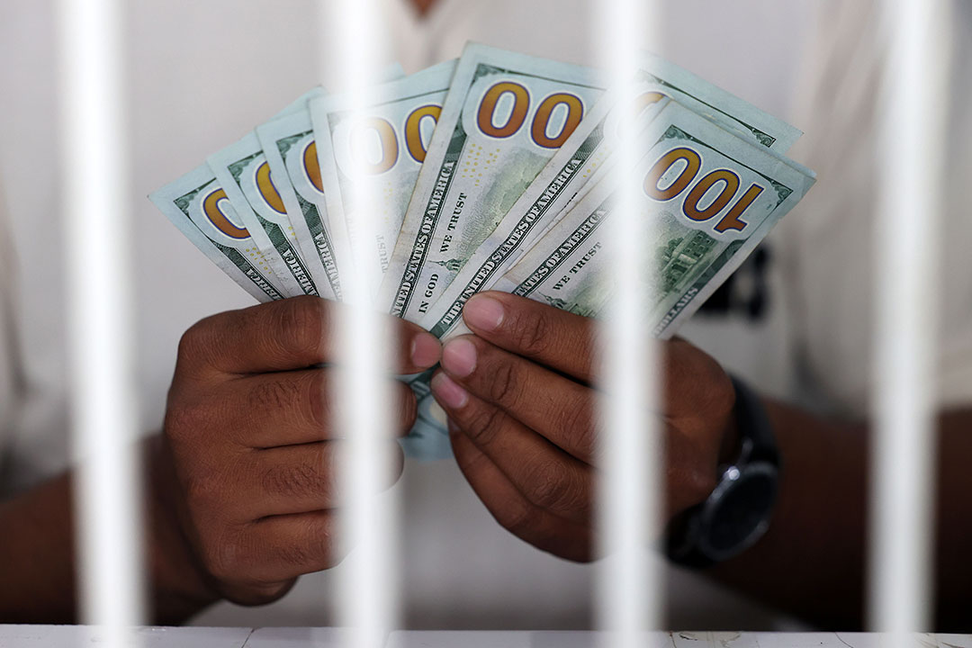 Philippine cash remittances post slowest growth in over 4 years
