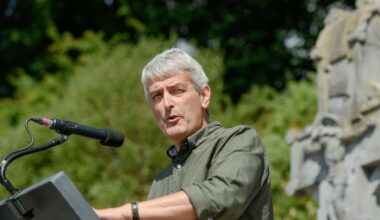 Michael Collins’s willingness to compromise still relevant today, commemoration hears – The Irish Times