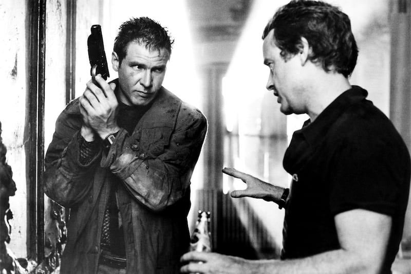 Harrison Ford with Ridley Scott on the set of Blade Runner (1982)