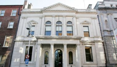 A padded cell, an iron lung and Napoleon’s toothbrush: wonders await in planned medical museum – The Irish Times