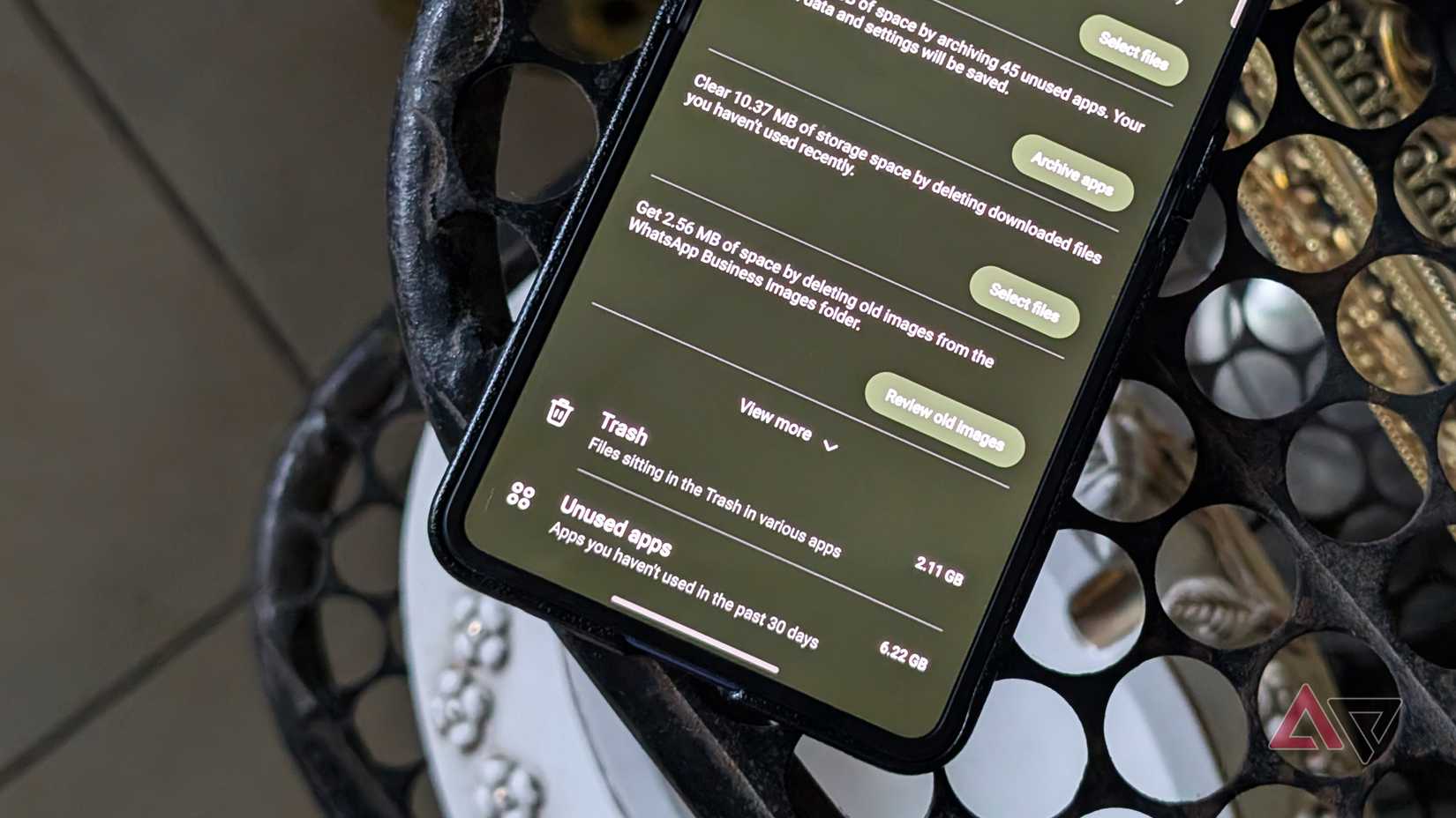 Trash shortcut in Manage storage section on Samsung Galaxy Z Flip 7