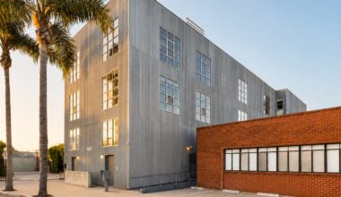 A Frank Gehry–Designed LA Loft Lists for $2.4 Million—Plus 4 More Luxury Homes for Sale
