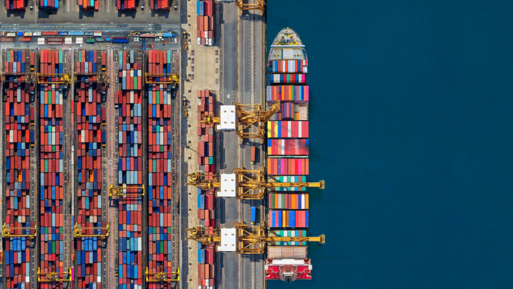Euro area international trade in goods surplus €8.6 bn - Euro indicators