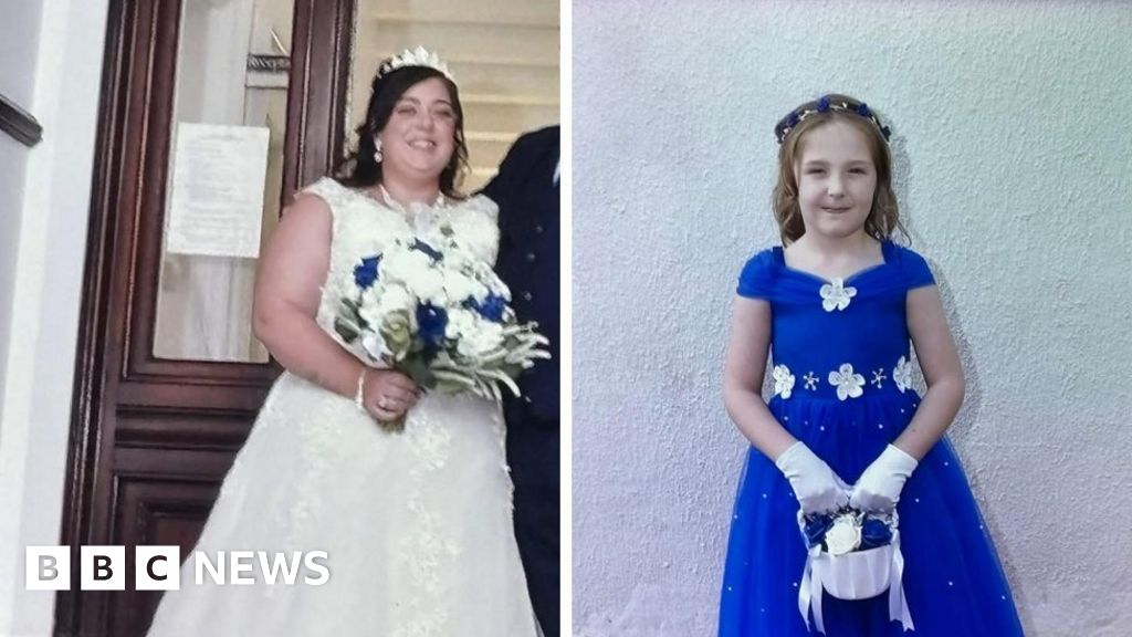 Aunt who died in Middlesbrough house fire was 'beautiful soul' - BBC