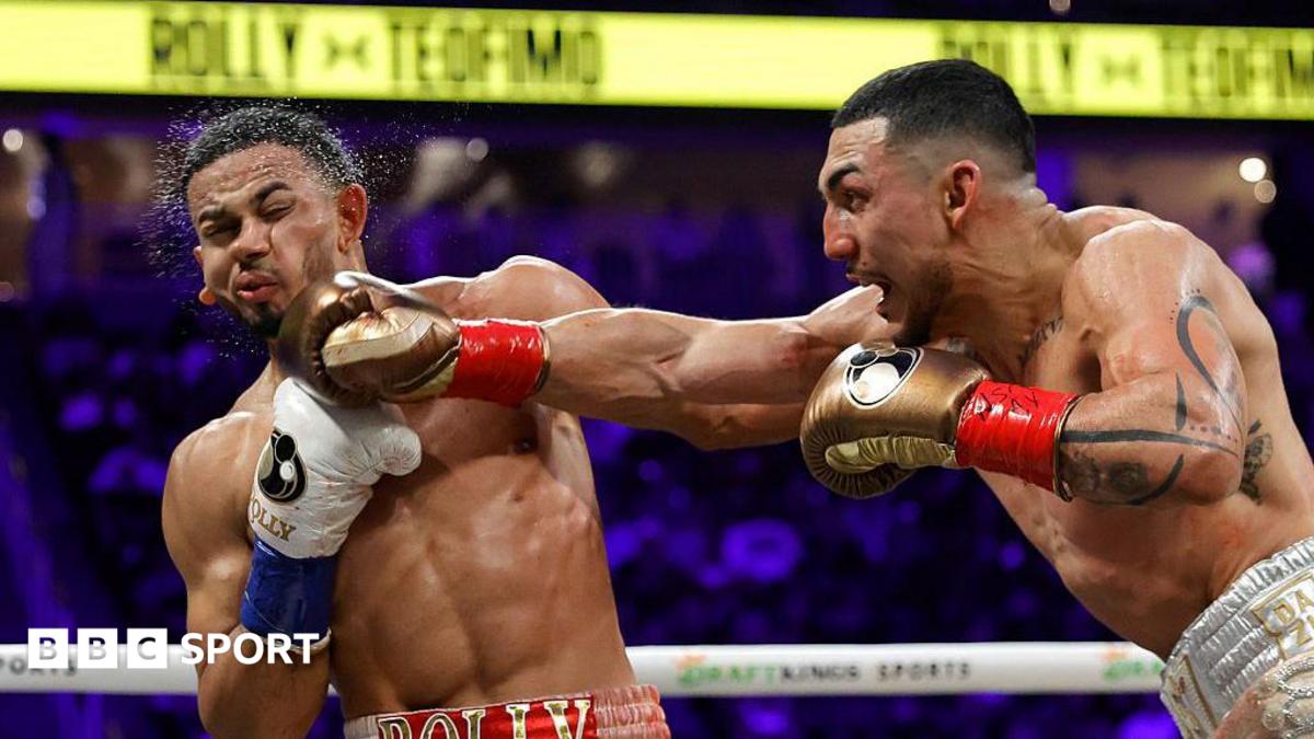 Rolly Romero is punched in the face by Teofimo Lopez