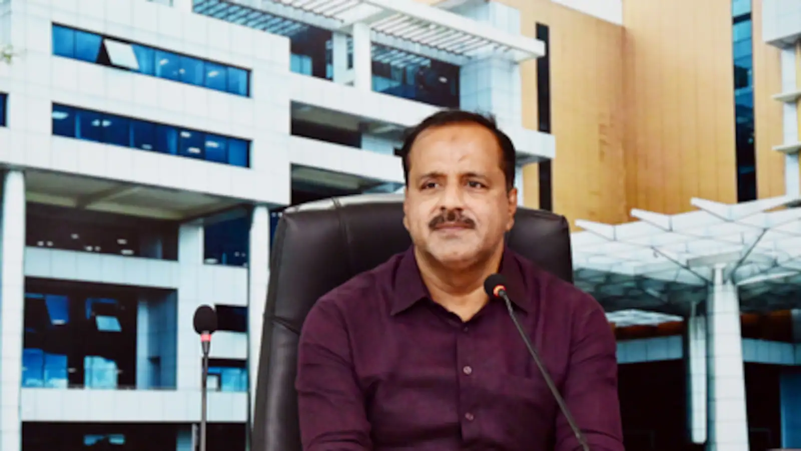 Karnataka Health Minister Appeals Public To Help Expose Fake Medicine Networks, Offers Cash Rewards