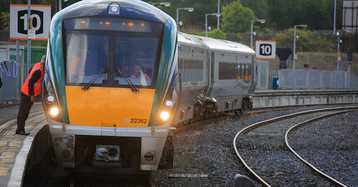 Delays of up to 90 minutes expected after signalling issue with Irish Rail