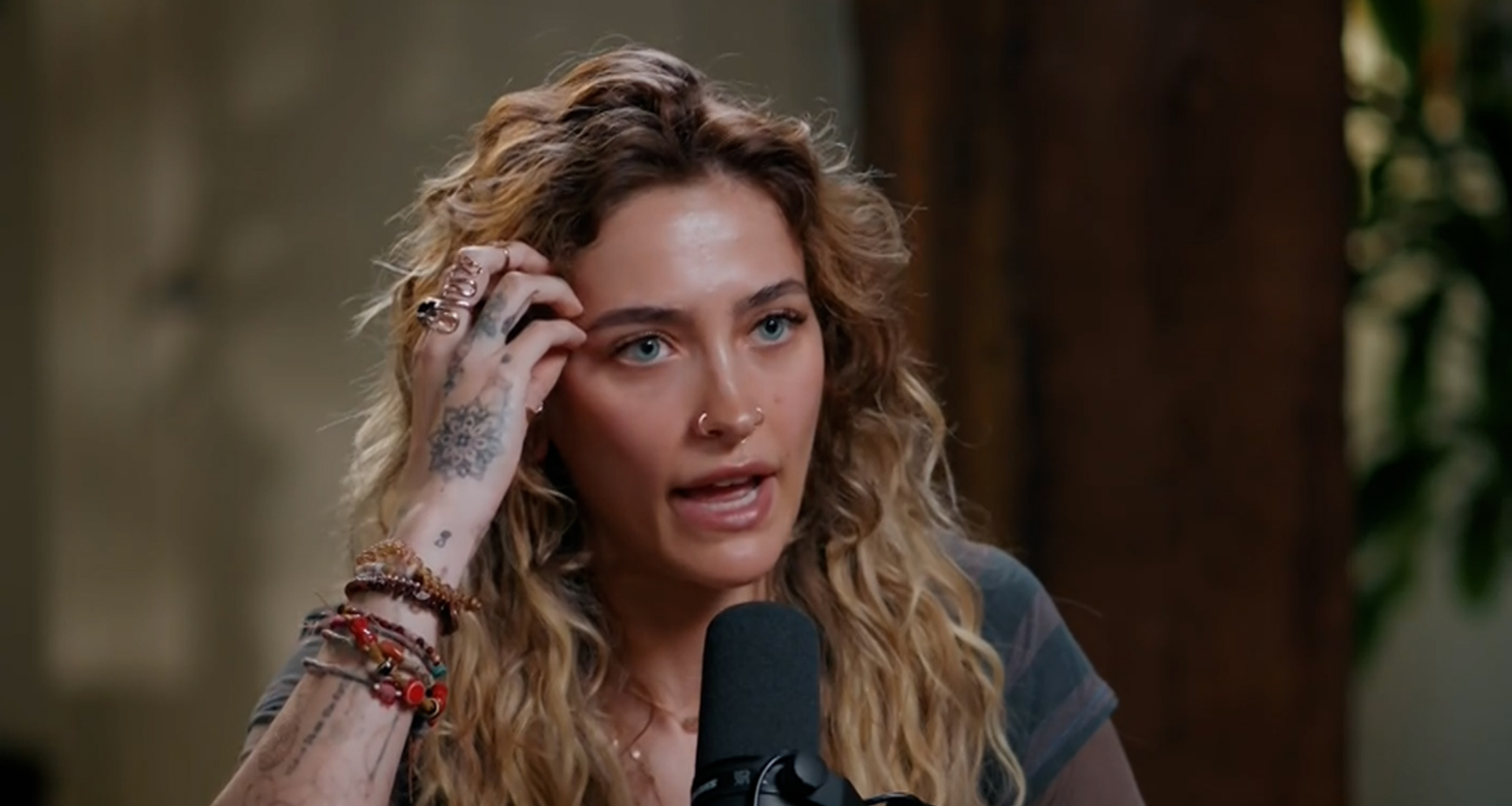 Paris Jackson Says She Underwent Electroconvulsive Therapy After Suicide Attempt