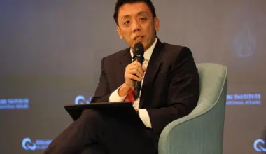Singapore's economic competitiveness amid global fragmentation