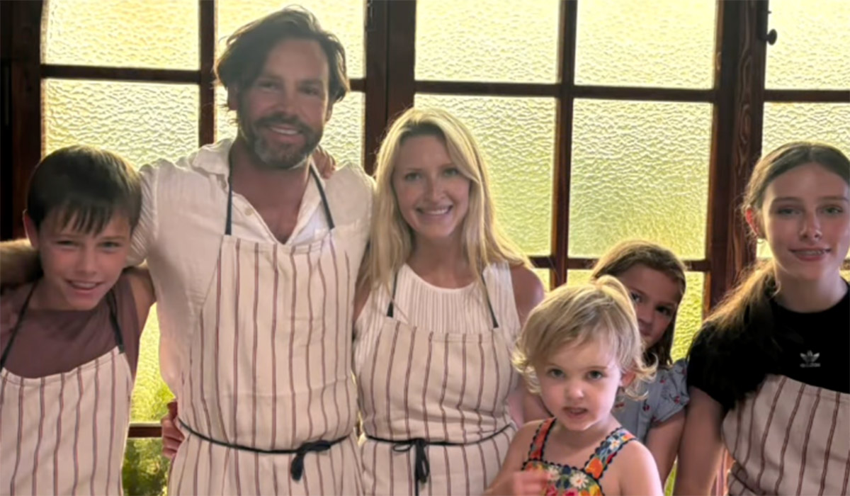 Jackie and Ben Foden on holiday with their family. Pic: Jackie Foden / Instagram