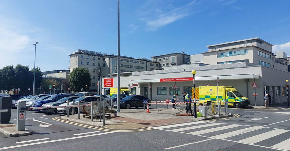 Four people brought to hospital following two-car collision near Headford - Galway Bay FM