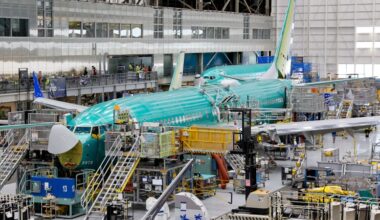 FAA orders inspection of hundreds of 737 Max jets for cracks