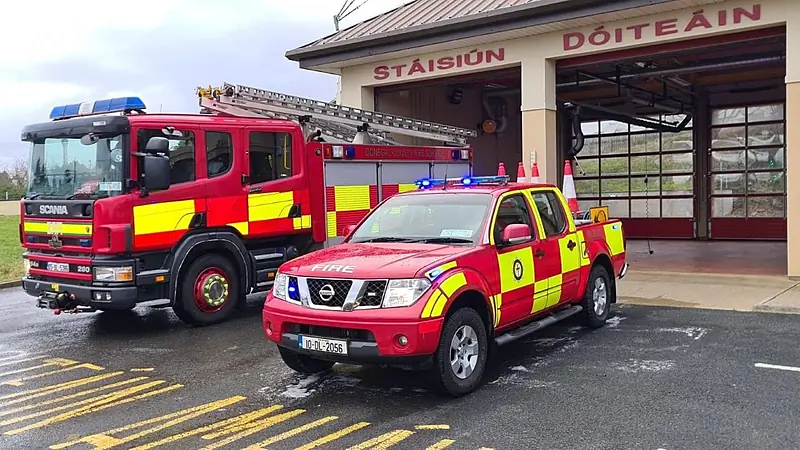 Glenties Fire Service raises over €5k for Donegal Hospice