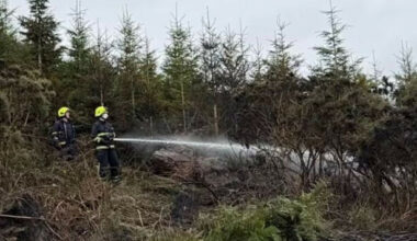 Public asked to avoid Comeragh Mountains with blaze expected to continue over weekend