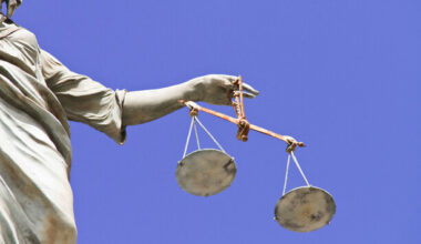 Lawyers in fees dispute say changes to new scheme do not address their concerns