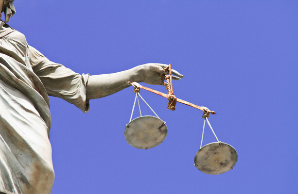 Lawyers in fees dispute say changes to new scheme do not address their concerns