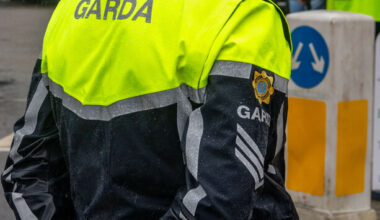 Man brought to hospital after firearm shot at home in Galway