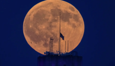 In pictures: Moon turns blood red in lunar eclipse · TheJournal.ie