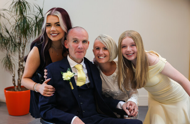 Woman grateful for ‘gift’ of wedding to late husband in Wicklow hospice