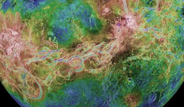 There are huge rift valleys on Venus. They suggest that the planet is still geologically active. Credit: NASA/JPL/USGS