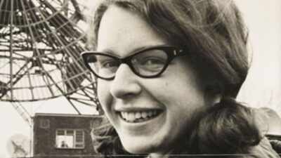 In 1967, Jocelyn Bell Burnell found pulsars but watched her supervisor receive the Nobel: The discovery that still raises questions about scientific credit