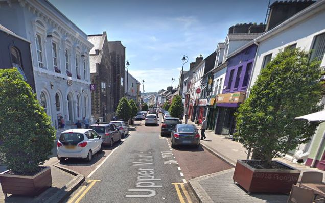 Letterkenny’s Main Street still ‘open for business’ amid traffic light outage - Highland Radio