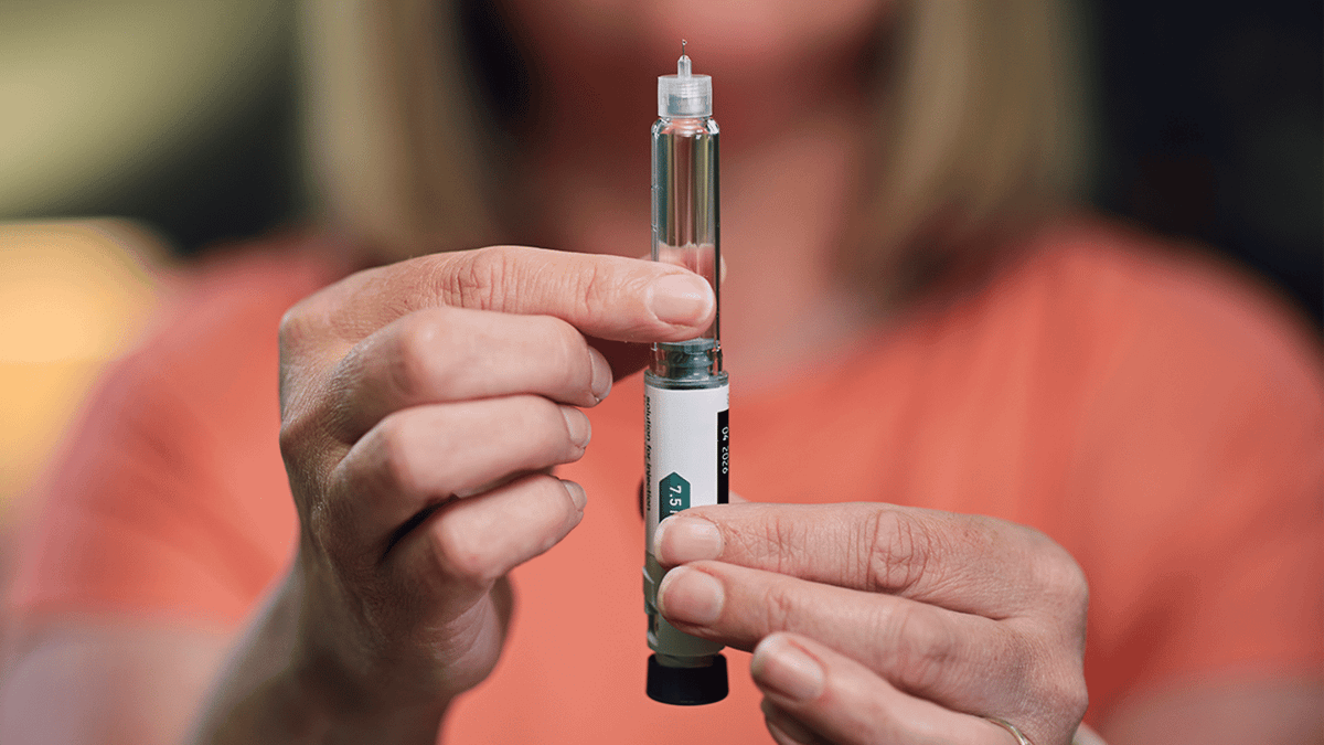 Health expert issues contamination warning as peptide searches hit record highs
