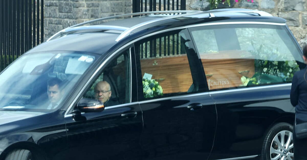 Remains of M9 crash teenager Kamil Pustkowski brought to crematorium