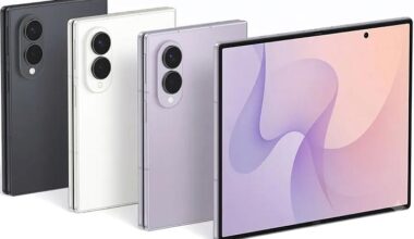 Samsung Galaxy Z Fold8 foldable OLED Photo