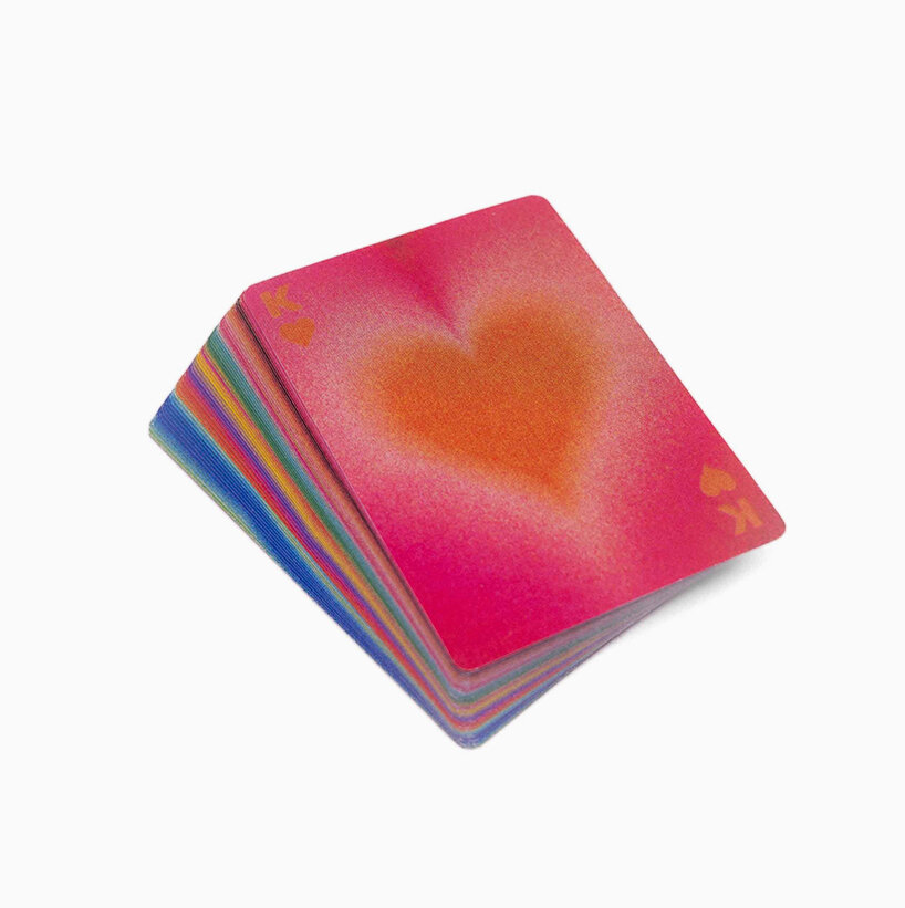 vibrant card deck by julia schimautz hides an animation in its sequence of colors and shapes - 4