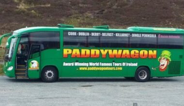 Paddywagon fined for unauthorised Cliffs of Moher service