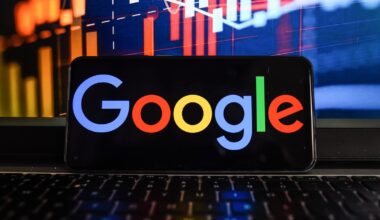 Google fined €403m by Irish watchdog over location data