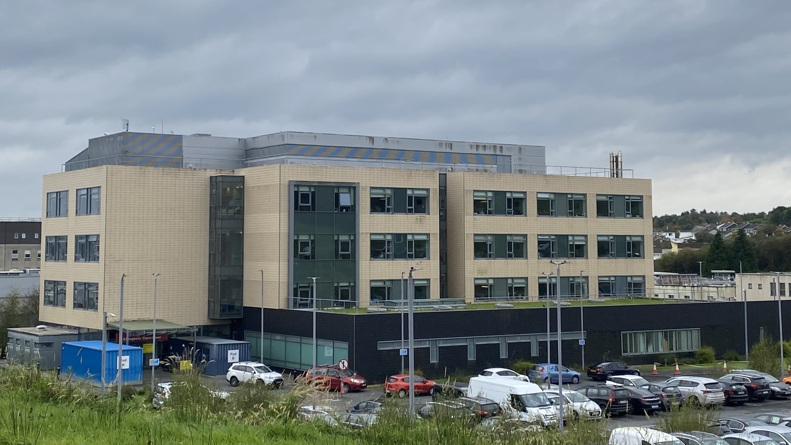 Man dies after being taken from the water in Donegal