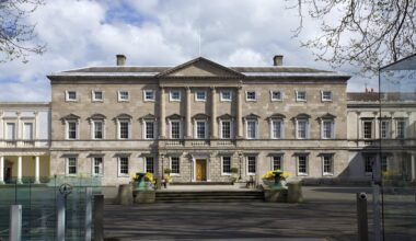 Cabinet likely to discuss risk assessment, citizenship