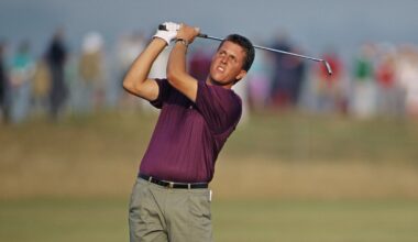 Mickelson v Mná - a scan of past Irish Walker Cups