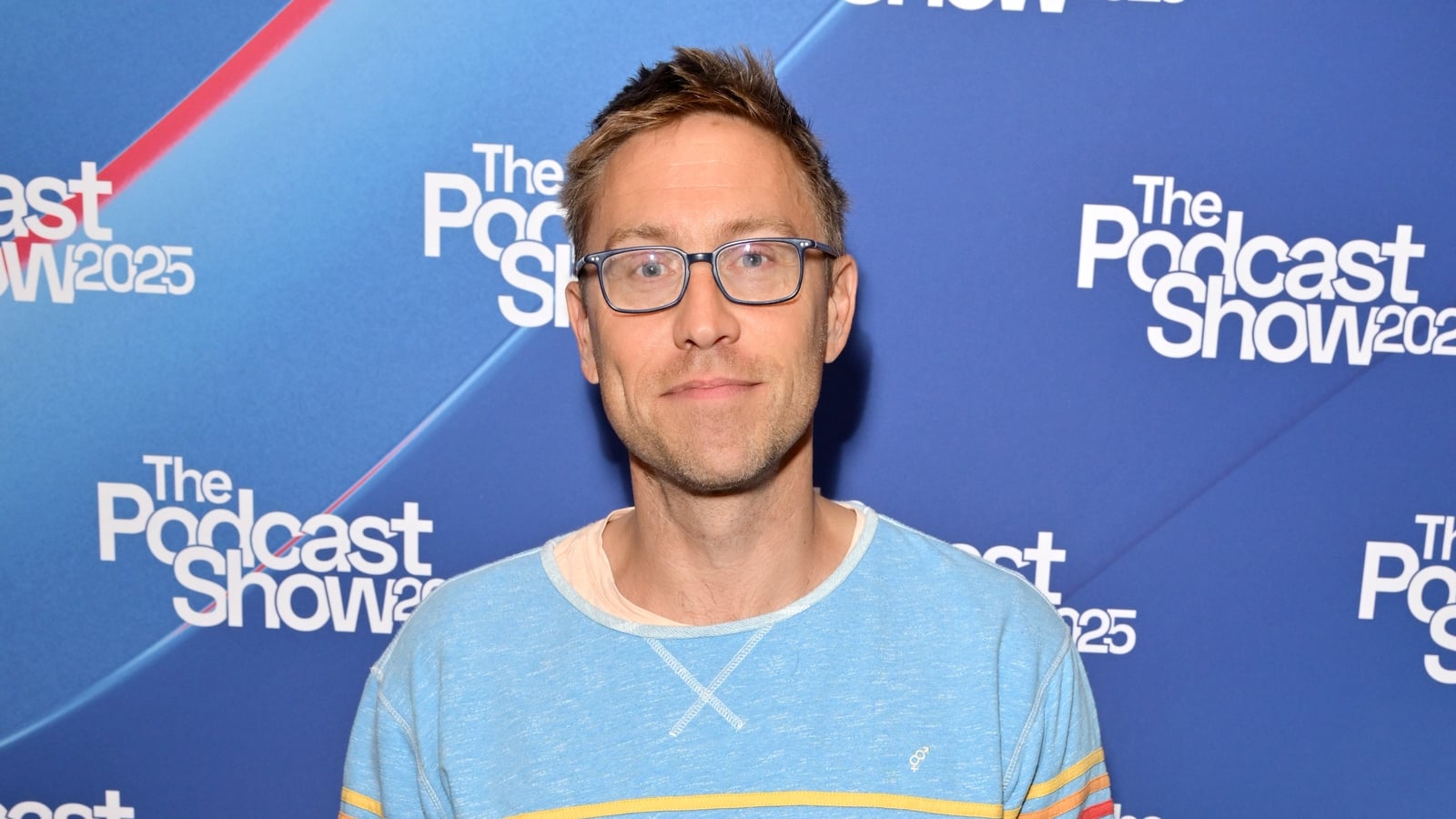 Russell Howard says baby son died shortly after birth