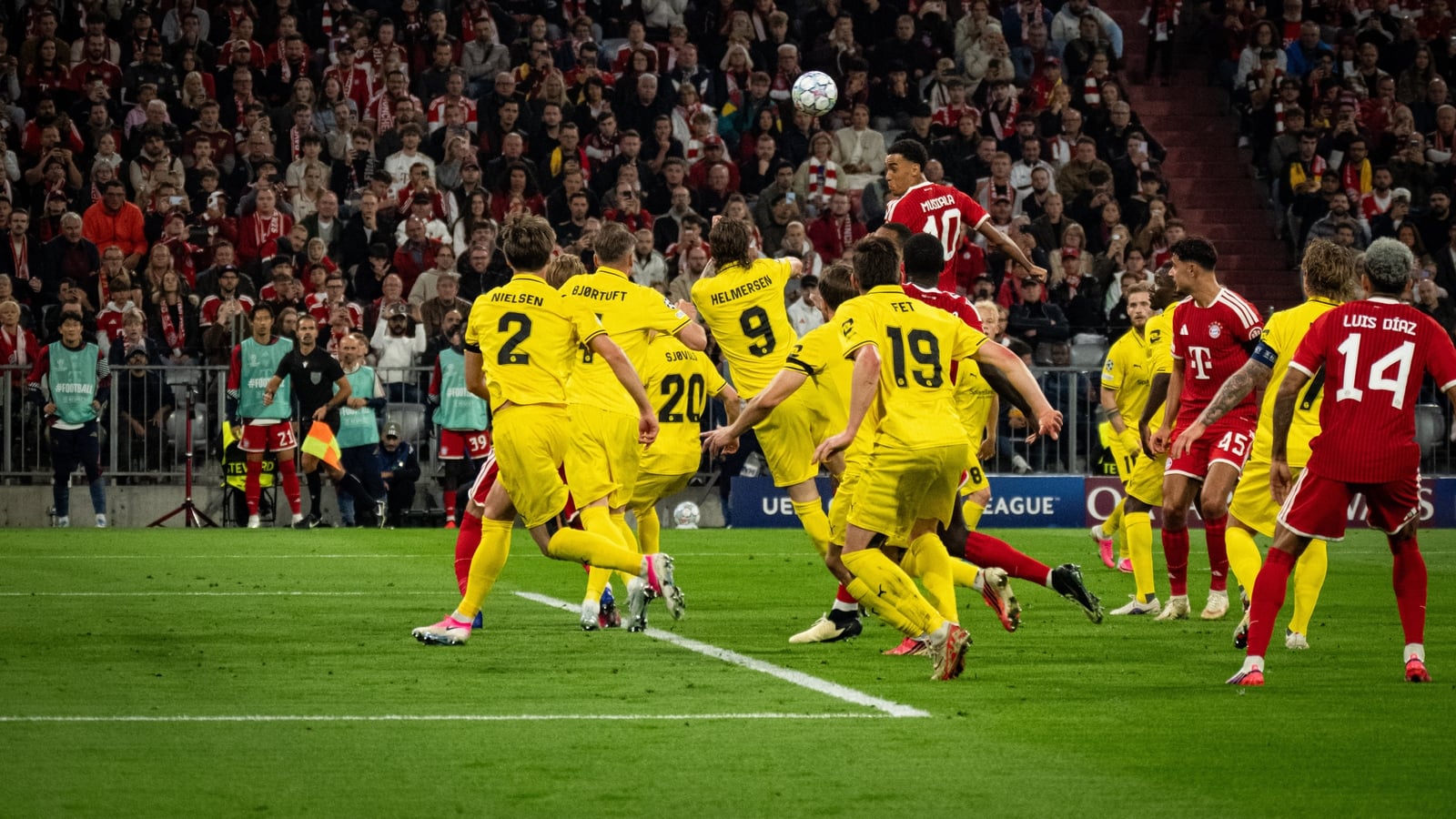 Champions League round-up: Big wins for Bayern and Como