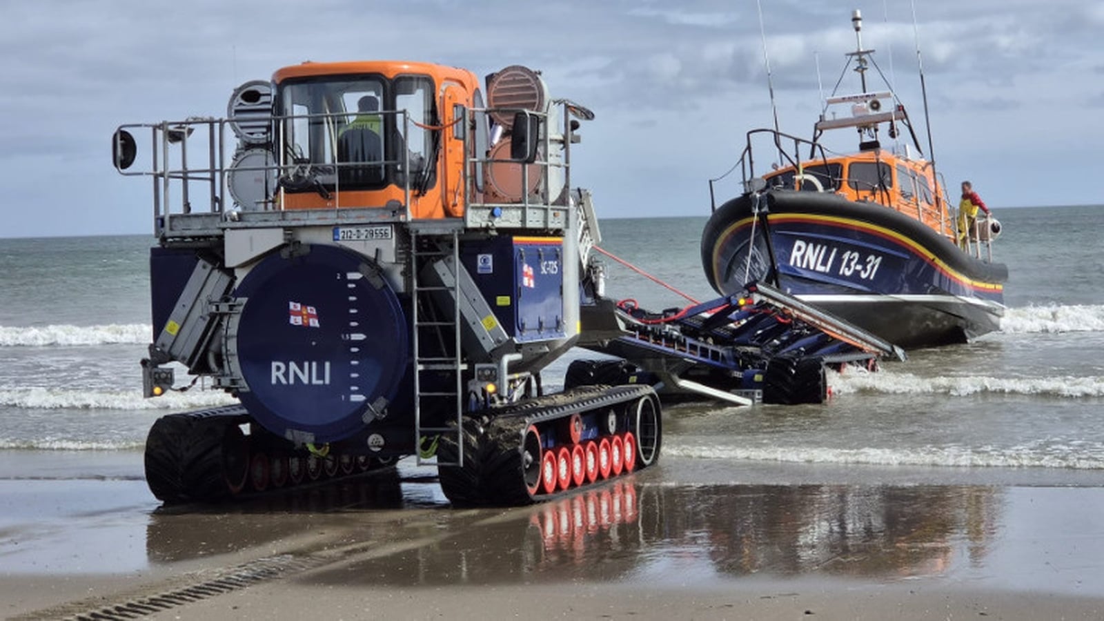 Six rescued after being swept out to sea in Co Louth