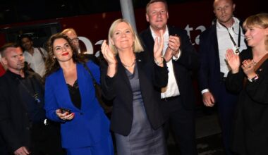 Swedish opposition's slight lead in election dead heat