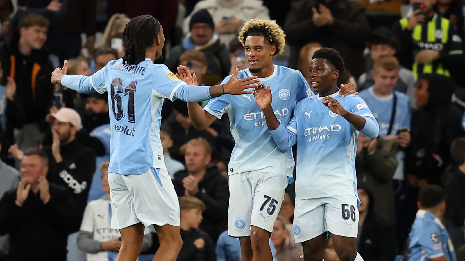 Samba double helps Man City soar past Norwich