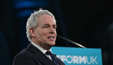 Reform UK pledges immigration spot checks at Irish border